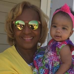 Meet your Posher, Joyce